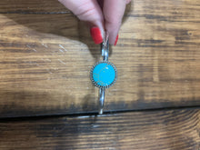 Load image into Gallery viewer, Turquoise Cuff
