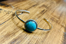 Load image into Gallery viewer, Turquoise Cuff
